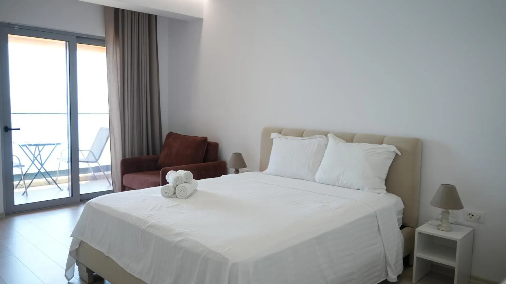 Hotel Veizi Himare