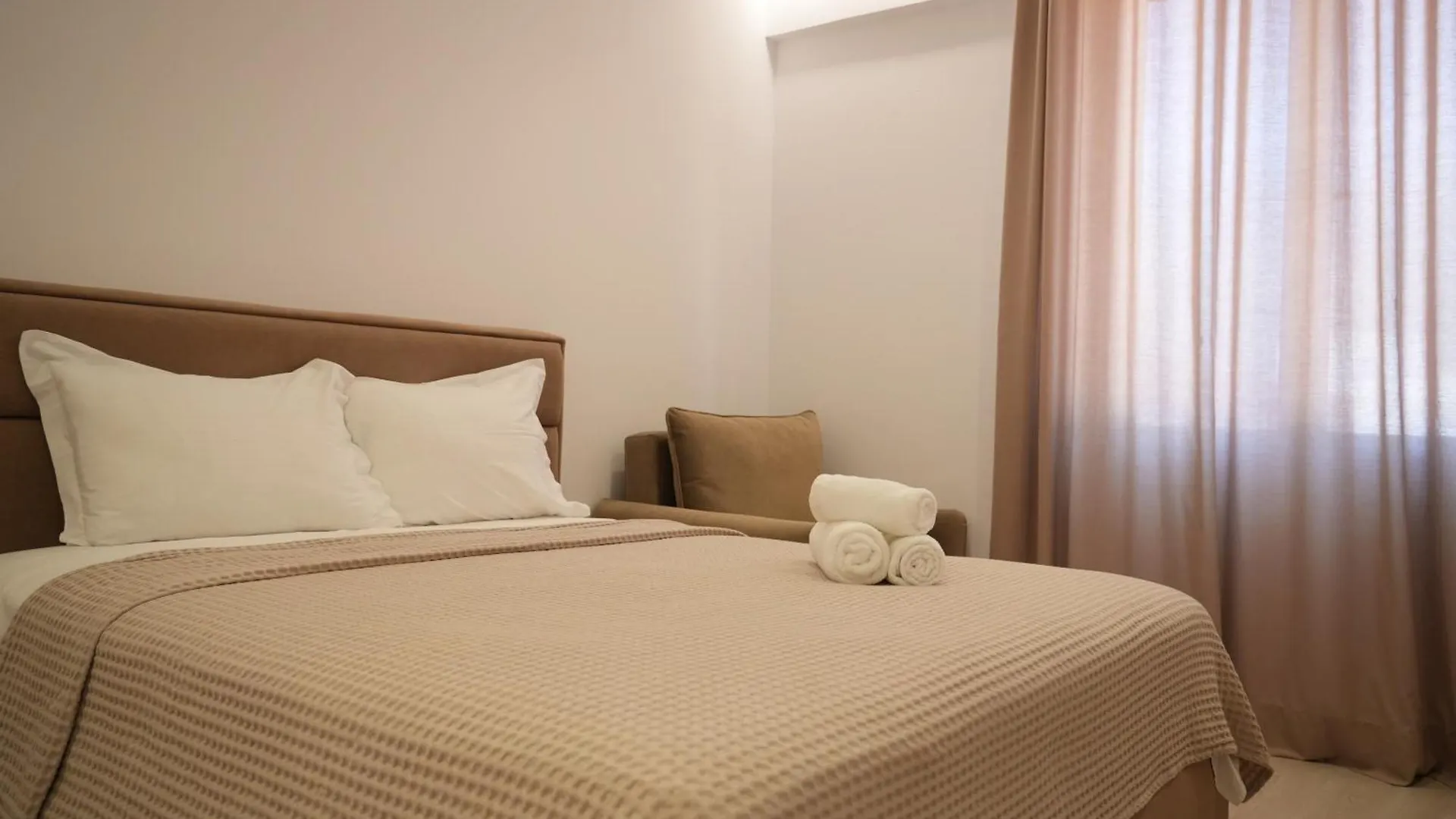 Hotel Veizi Himare