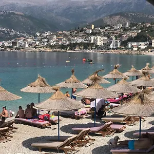 Hotel Emily's, Himare